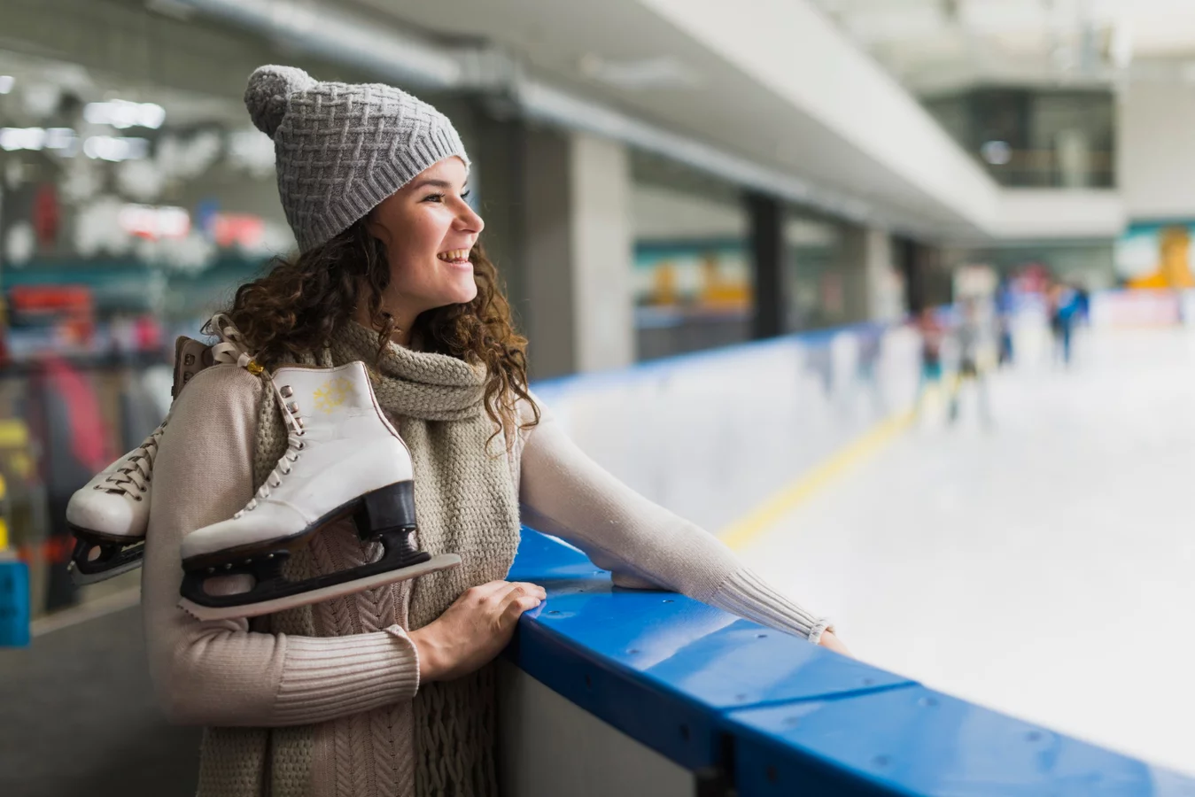 Acoperirea patinoarului cu o hală de cort - ce spune legea?